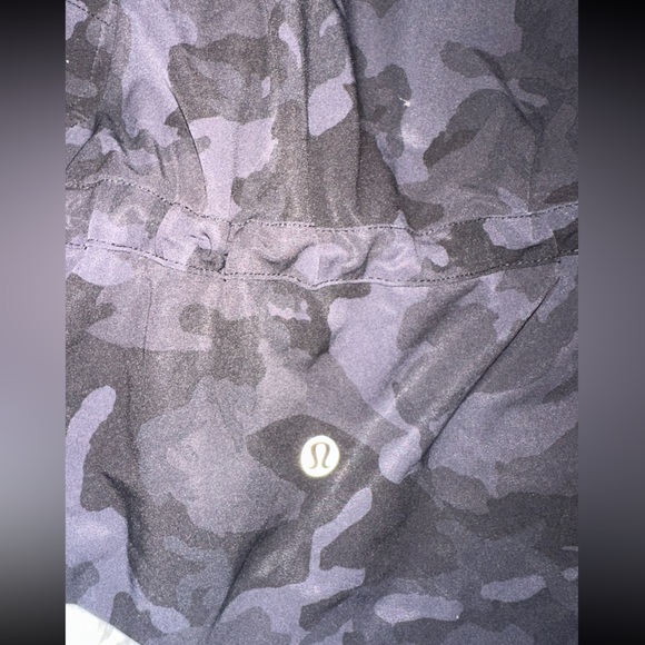 Lululemon pack it up jacket camo🍋 - Picture 10 of 10
